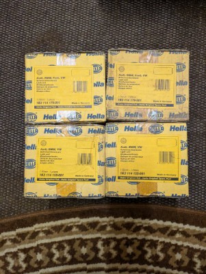 BMW Scheinwerfersatz.jpg