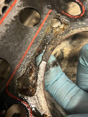 Riss in der Kopfdichtung