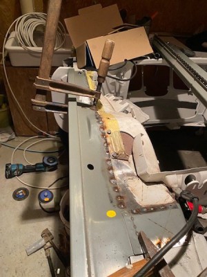 thumbnail_IMG_5516.jpg (62.24 KiB) 5564 mal betrachtet Verbindungsblech eingesetzt