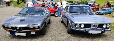 2 Designikonen der 70er Jahre nebeneinander