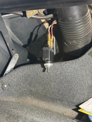 2025-02-21 at 14.37.27_15ebcf20.jpg (77.47 KiB) 4386 mal betrachtet Schalter Handschuhfach